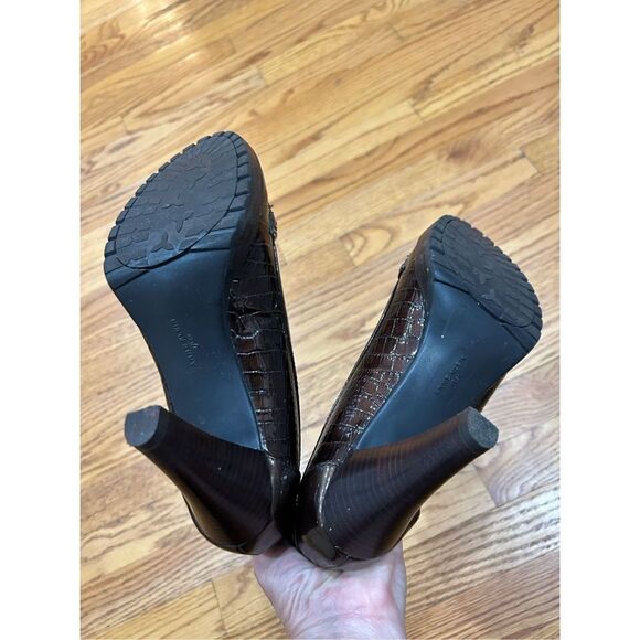 Anne Klein iFLEX Thornton Women’s Tasseled Faux Patent Leather - Picture 5 of 9